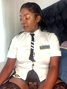 Snapshot of Ass-Queen chatting on January 13, 2026, 11:14 am Ass-Queen online show from January 13, 2026, 11:14 am