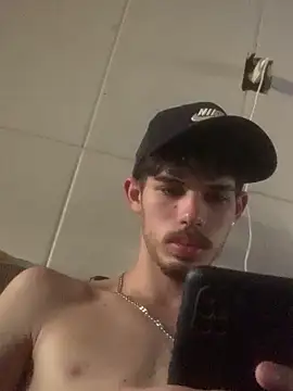 Snapshot of jaozinMg chatting on November 6, 2025, 8:13 pm jaozinMg online show from November 6, 2025, 8:13 pm