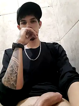 Snapshot of jaozinMg chatting on November 10, 2025, 4:23 pm jaozinMg online show from November 10, 2025, 4:23 pm