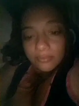 Snapshot of _MaripossaSexy_ chatting on February 1, 2026, 5:27 am MaripossaSexy online show from February 1, 2026, 5:27 am