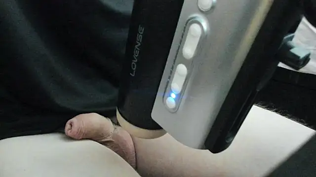 Luceybabb online show from October 17, 2025, 10:07 am