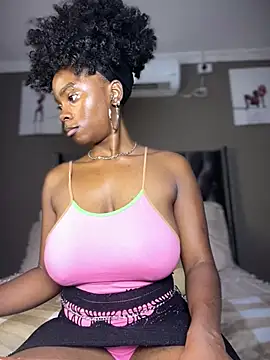Candy-Heart online show from April 26, 2026, 12:52 am