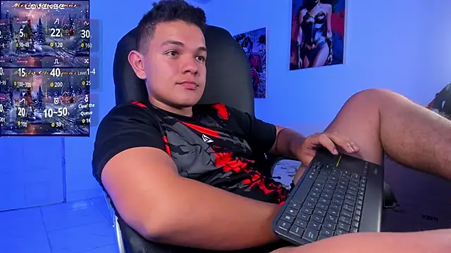 Snapshot of Dunkan_Kravitz chatting on December 13, 2025, 10:05 pm Dunkan Kravitz online show from December 13, 2025, 10:05 pm