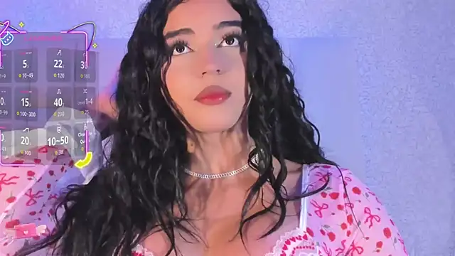 Snapshot of Summer_walkerr chatting on November 11, 2025, 12:44 pm Summer walkerr online show from November 11, 2025, 12:44 pm