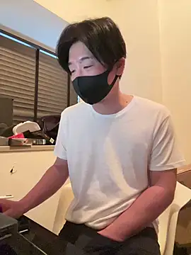 MTKIK online show from March 2, 2025, 7:43 am