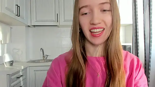 Snapshot of leslie_my_lovee chatting on November 23, 2025, 8:13 am leslie my lovee online show from November 23, 2025, 8:13 am