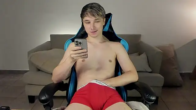 marcusmit online show from January 8, 2025, 9:23 pm