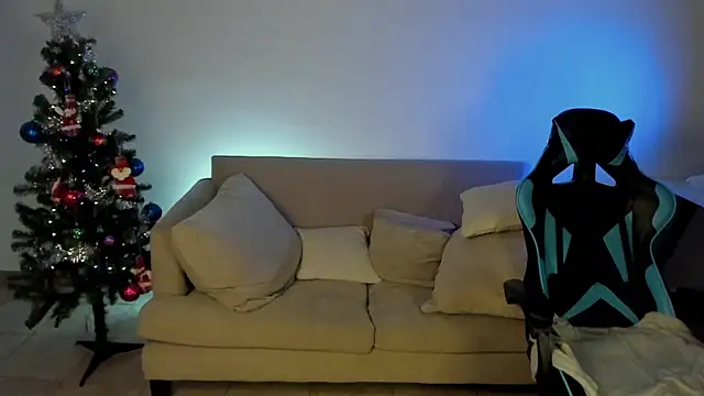 marcusmit online show from December 14, 2024, 8:40 pm