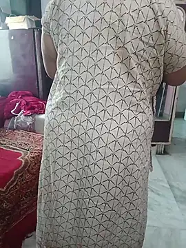 Snapshot of Ivy-09 chatting on February 14, 2026, 7:19 am Ivy-09 online show from February 14, 2026, 7:19 am