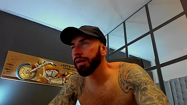 AronGrant online show from April 15, 2026, 8:53 am