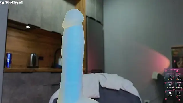 Snapshot of doll_lol_ chatting on March 17, 2025, 11:13 pm doll lol online show from March 17, 2025, 11:13 pm