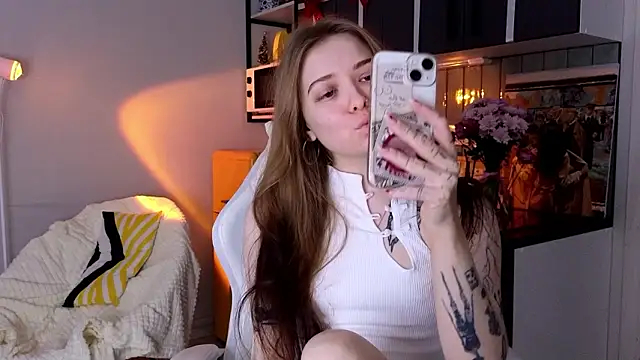 doll lol  online show from March 12, 2026, 5:28 pm