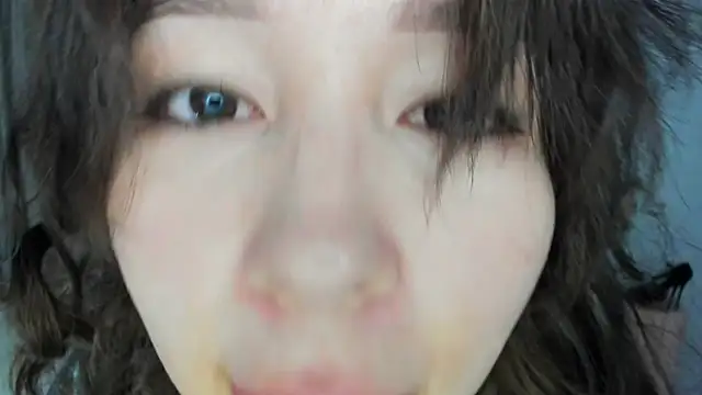 AgnieszkaBanana online show from September 19, 2025, 7:29 pm