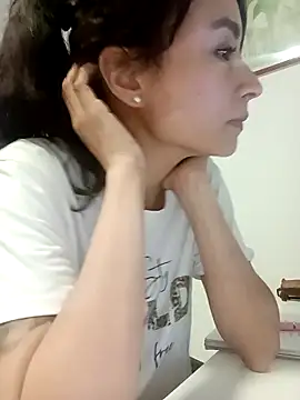 Snapshot of reme_ark23 chatting on November 10, 2025, 3:44 am reme ark23 online show from November 10, 2025, 3:44 am