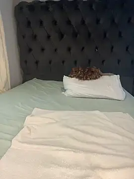 MILL204 online show from April 1, 2026, 4:25 am