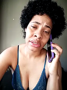 Su Duarte 1 online show from December 4, 2025, 8:08 pm