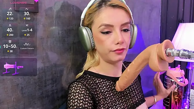 valentinna montes online show from February 13, 2025, 11:50 am