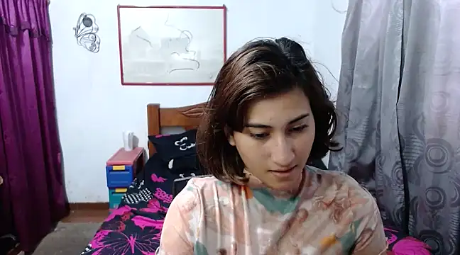 Snapshot of LadyMilk003 chatting on January 15, 2025, 3:18 pm LadyMilk003 online show from January 15, 2025, 3:18 pm