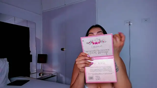 Snapshot of Miaa_Garcia chatting on March 6, 2025, 9:42 pm Miaa Garcia online show from March 6, 2025, 9:42 pm