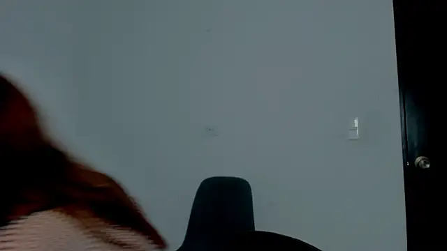 Snapshot of Miaa_Garcia chatting on November 6, 2025, 9:52 pm Miaa Garcia online show from November 6, 2025, 9:52 pm