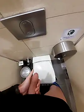 sevvvvsevvvv1 online show from March 1, 2026, 1:44 pm