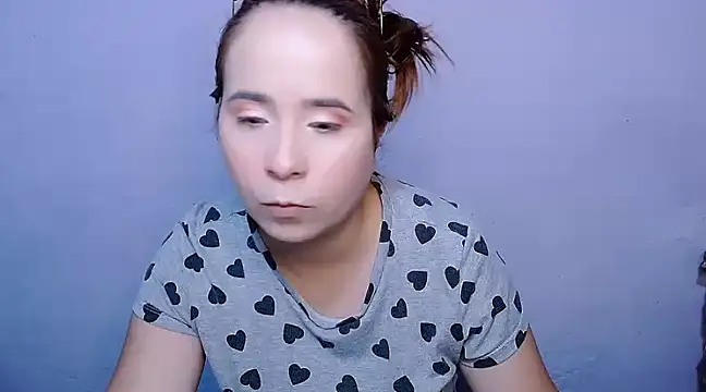 Snapshot of SubLayla01 chatting on January 8, 2025, 5:37 pm SubLayla01 online show from January 8, 2025, 5:37 pm
