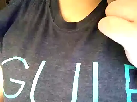 Snapshot of missthickness35_Pika chatting on March 7, 2025, 10:24 am missthickness35 Pika online show from March 7, 2025, 10:24 am