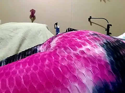 Snapshot of missthickness35_Pika chatting on September 13, 2025, 3:06 am missthickness35 Pika online show from September 13, 2025, 3:06 am