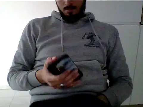 stepmarto3 online show from March 2, 2025, 4:47 pm