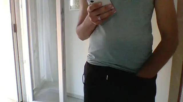 stepmarto3 online show from September 19, 2025, 5:33 am