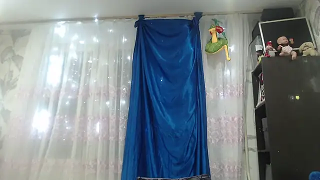 Snapshot of CamDiva113 chatting on October 4, 2025, 2:40 pm CamDiva113 online show from October 4, 2025, 2:40 pm