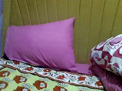 Snapshot of nastygirl- chatting on September 28, 2025, 9:22 pm nastygirl- online show from September 28, 2025, 9:22 pm
