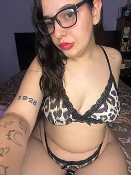 agoosvokk online show from November 13, 2025, 6:39 am