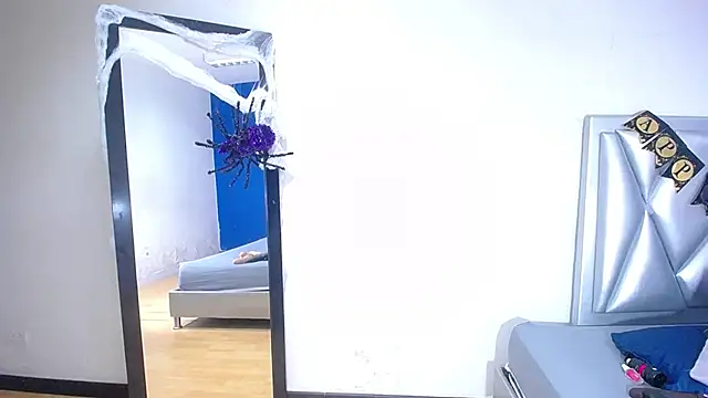 exotic karmella online show from October 24, 2025, 11:15 pm