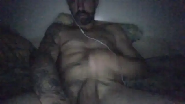 Snapshot of vinzz49 chatting on November 25, 2025, 6:25 am vinzz49 online show from November 25, 2025, 6:25 am