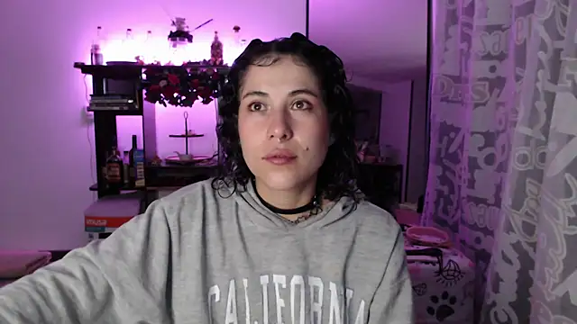 Hellen dumont online show from February 8, 2026, 2:31 am