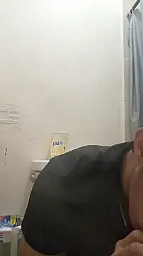 Snapshot of Flaquito_pitudo chatting on November 24, 2025, 4:45 am Flaquito pitudo online show from November 24, 2025, 4:45 am