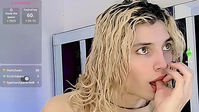 honey skin online show from September 16, 2025, 9:27 pm