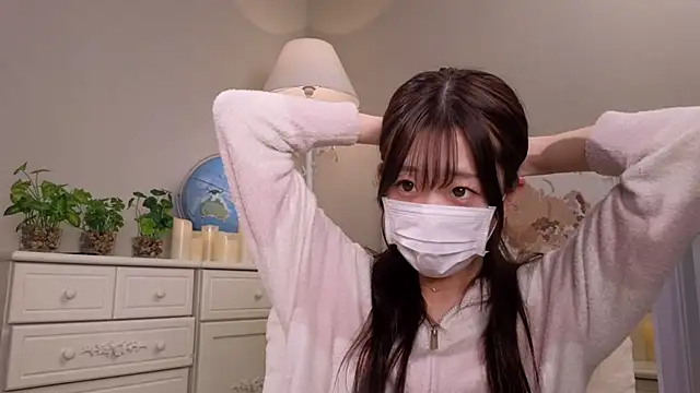 Snapshot of JP-ERENA chatting on December 21, 2024, 1:26 am JP-ERENA online show from December 21, 2024, 1:26 am