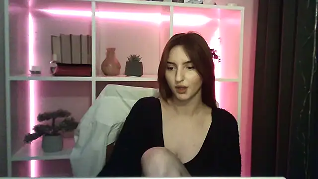 Snapshot of X_Alisa chatting on March 11, 2025, 7:14 pm X Alisa online show from March 11, 2025, 7:14 pm