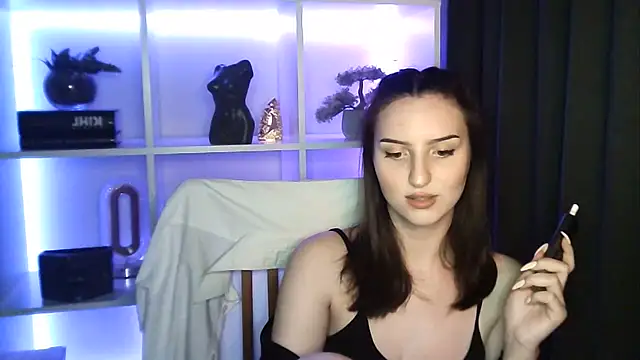 X Alisa online show from May 19, 2026, 6:37 pm