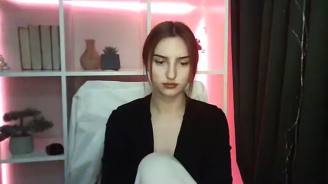 Snapshot of X_Alisa chatting on February 19, 2025, 7:16 pm X Alisa online show from February 19, 2025, 7:16 pm