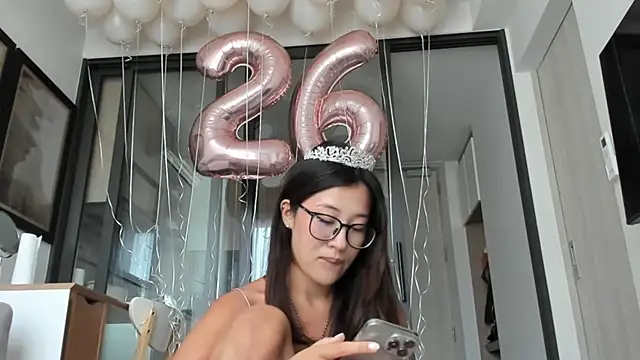 Snapshot of jane_sui chatting on February 13, 2026, 1:49 am jane sui online show from February 13, 2026, 1:49 am