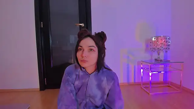 Snapshot of 1Munique chatting on February 9, 2026, 10:46 am 1Munique online show from February 9, 2026, 10:46 am