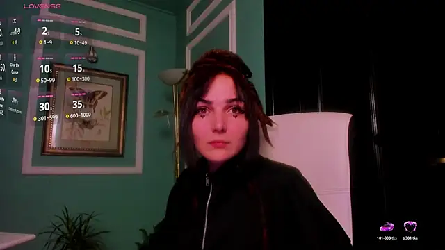 Snapshot of 1Munique chatting on December 17, 2025, 3:28 pm 1Munique online show from December 17, 2025, 3:28 pm