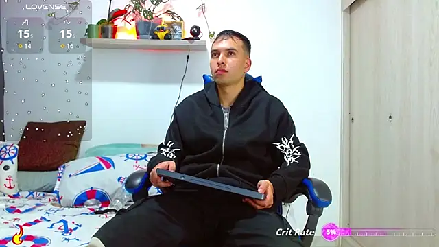 Snapshot of dorian_h_ chatting on October 21, 2025, 11:37 pm dorian h online show from October 21, 2025, 11:37 pm
