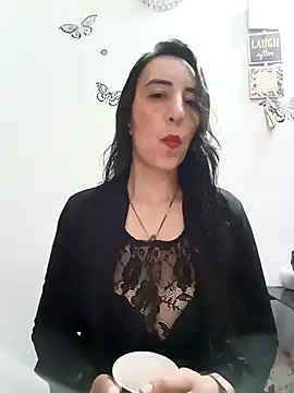 christine-x online show from February 3, 2026, 11:59 am