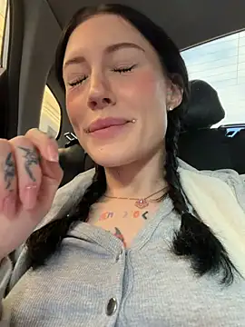 Melissa crazy online show from July 22, 2026, 4:42 pm