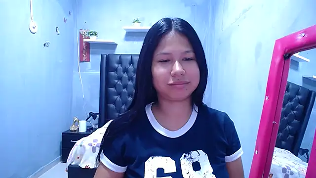 Letty Plugxo online show from May 25, 2026, 1:32 pm