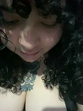 Kimberliprivv online show from July 10, 2026, 4:34 am
